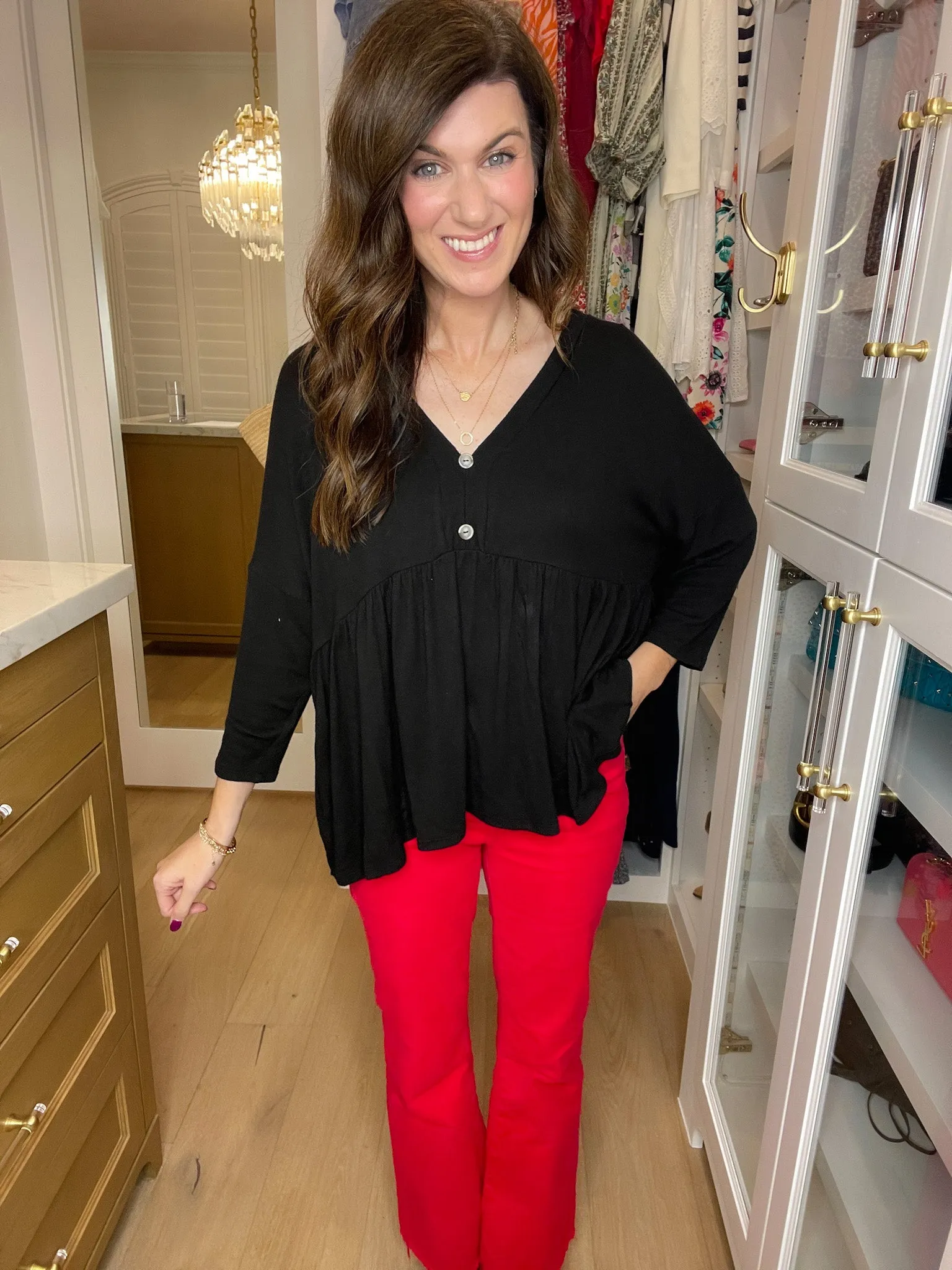 *BELLES & DOORBUSTER* Caprock Peplum Top in Black