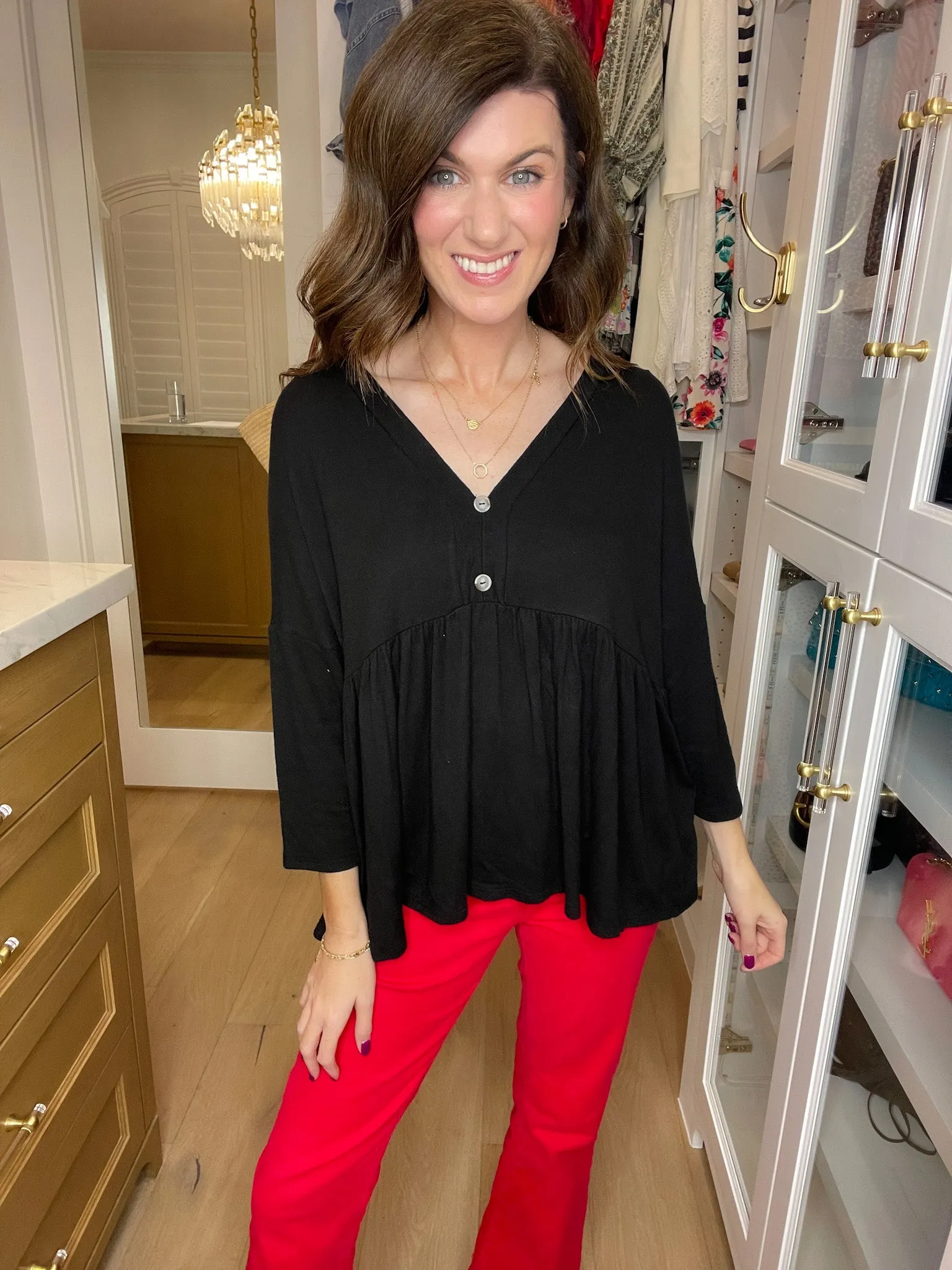 *BELLES & DOORBUSTER* Caprock Peplum Top in Black