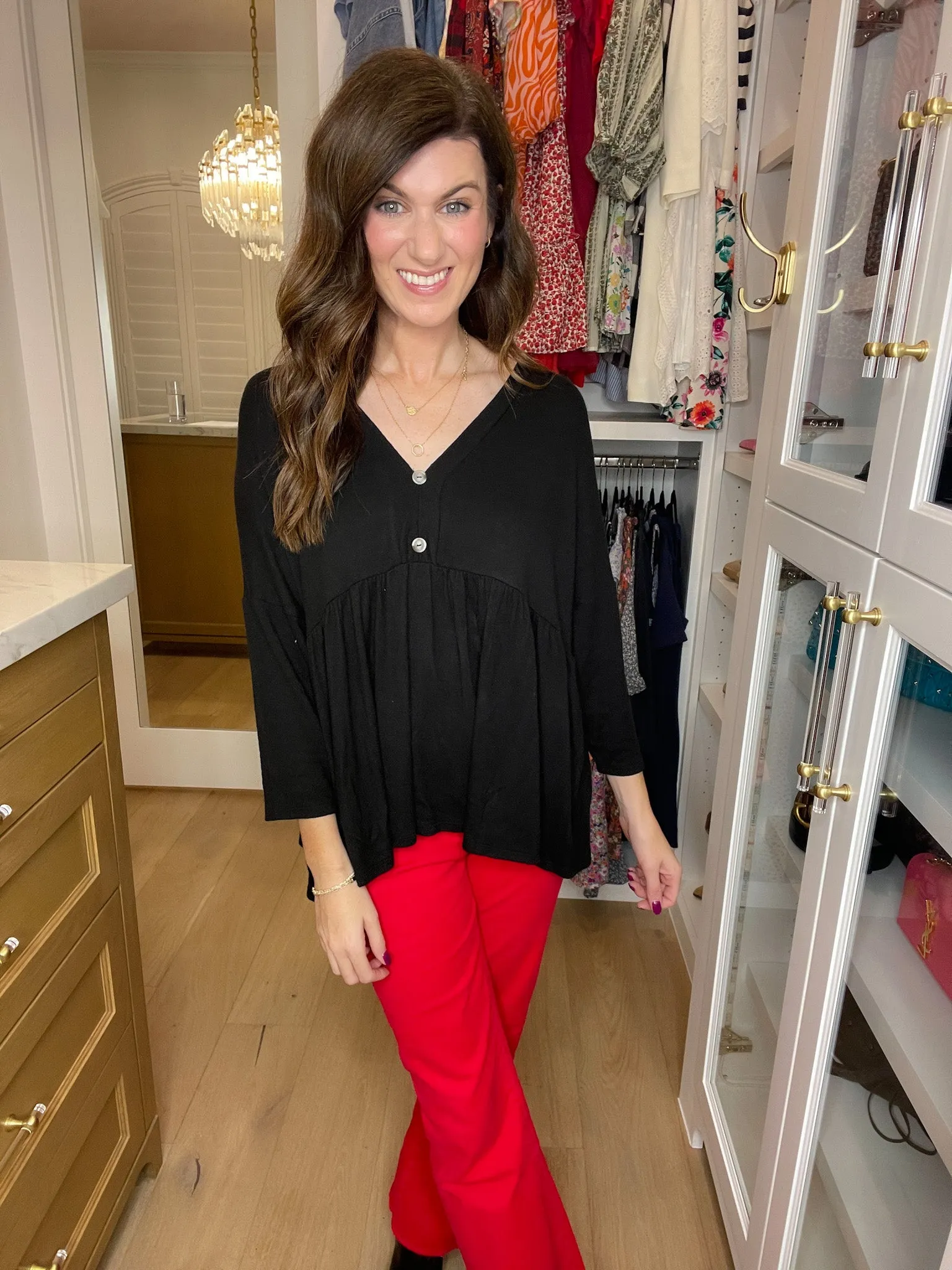 *BELLES & DOORBUSTER* Caprock Peplum Top in Black