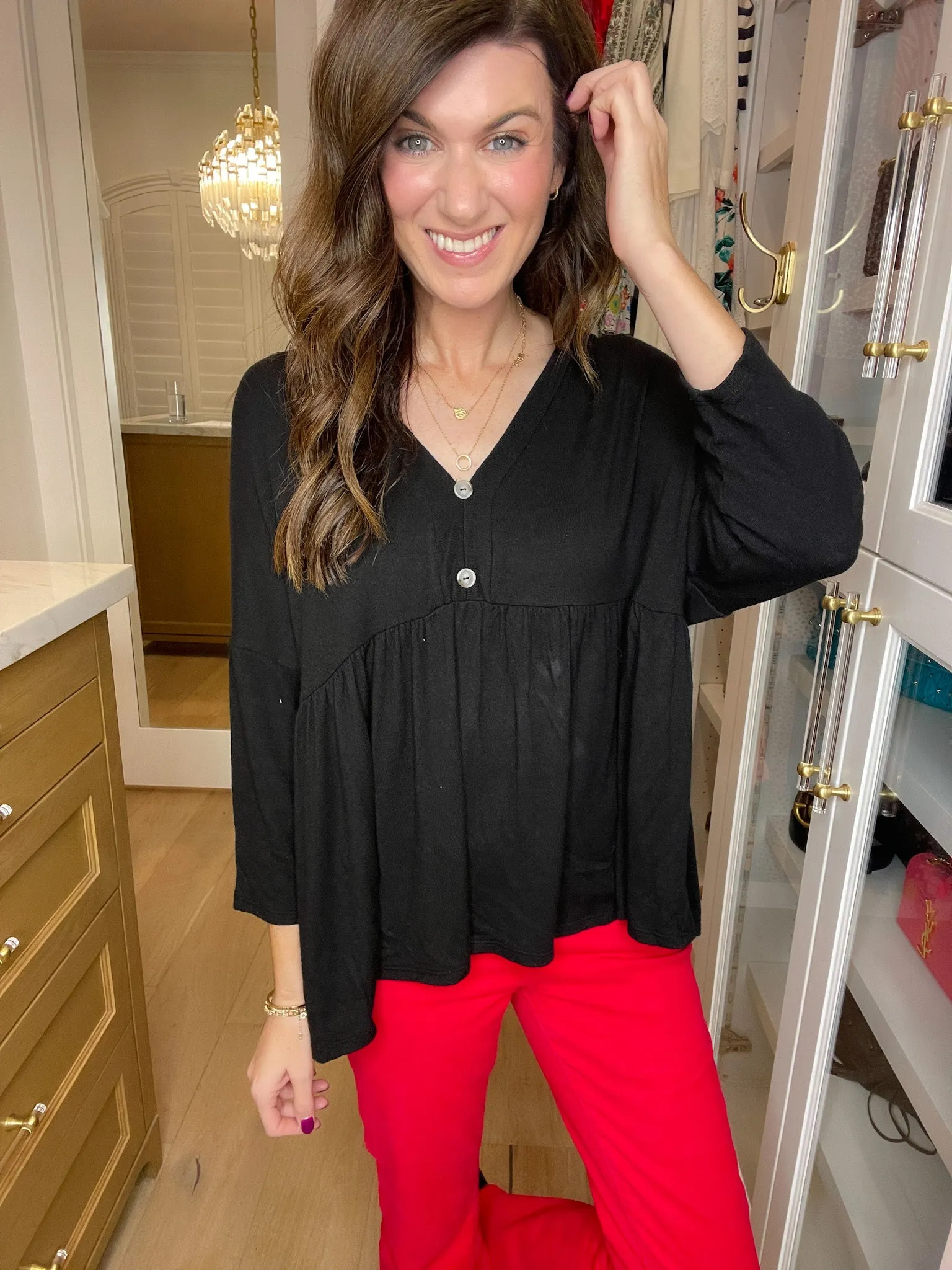 *BELLES & DOORBUSTER* Caprock Peplum Top in Black