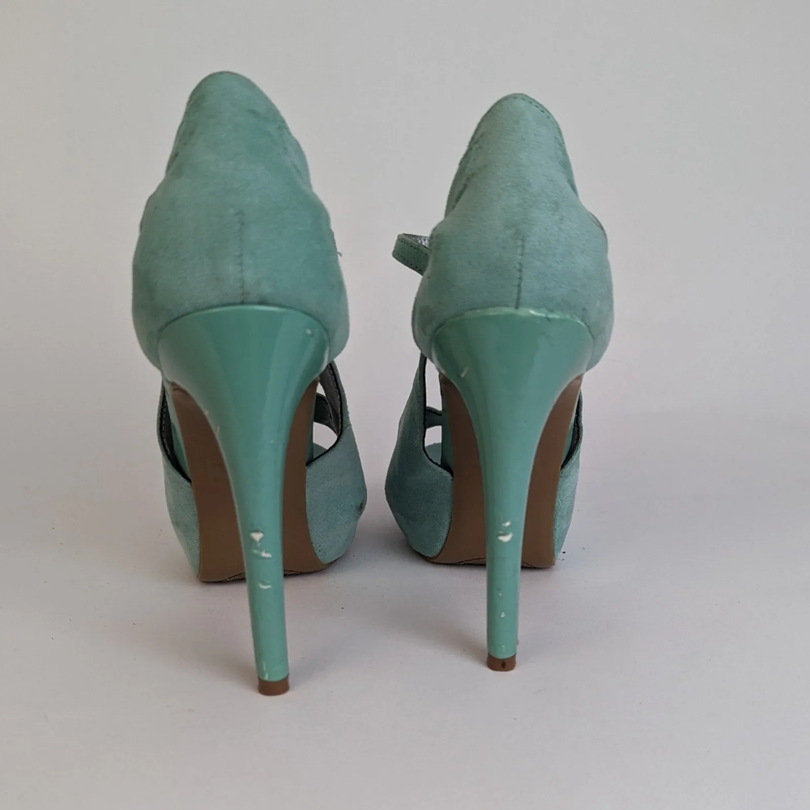 Guess Mary Jane Tiffany Blue Platform Heels - 7.5