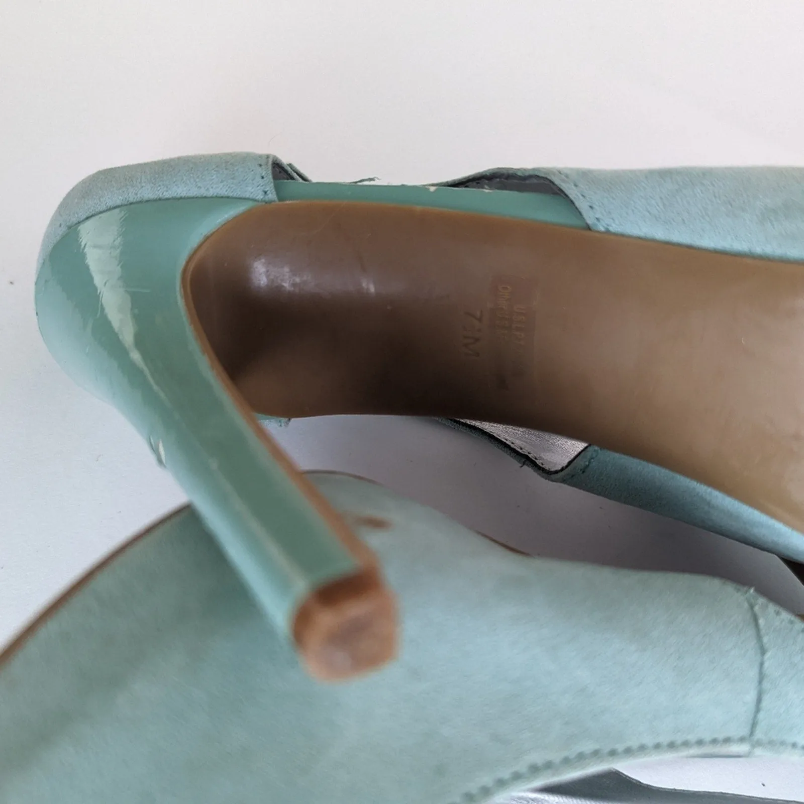 Guess Mary Jane Tiffany Blue Platform Heels - 7.5