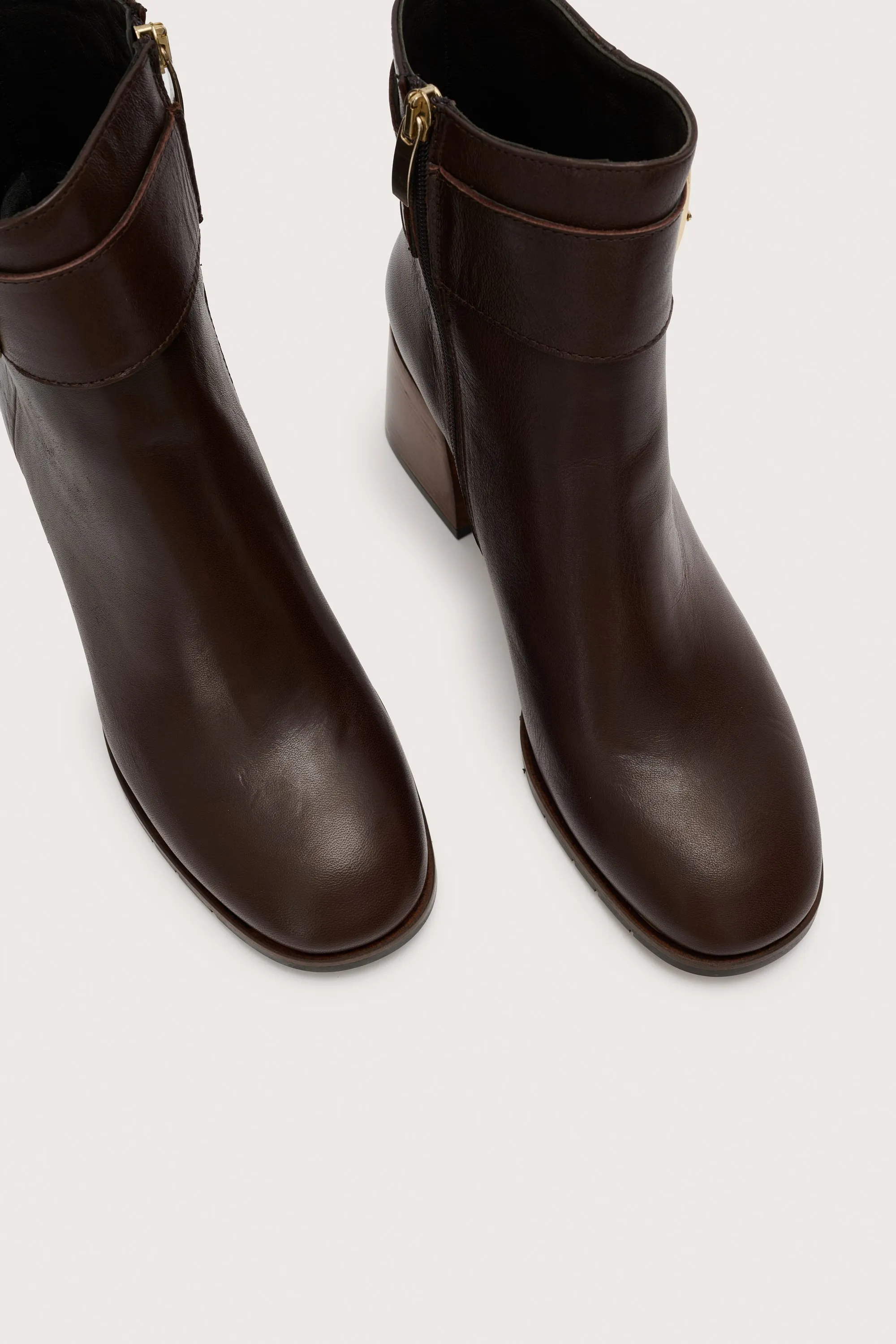Hendo Buckle Boot Brown