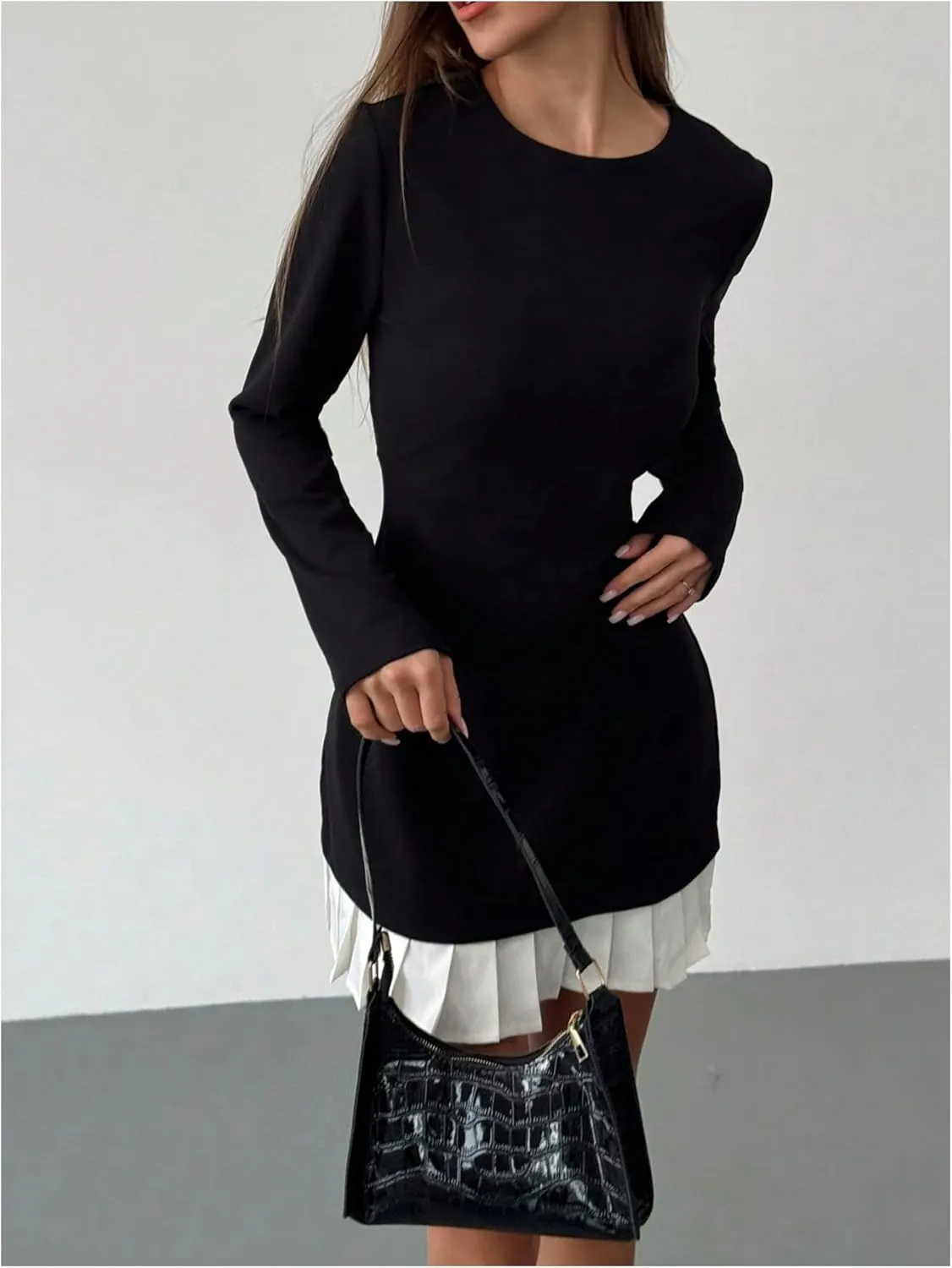 MakeMeChic Women's Long Sleeve Colorblock Dresses Ruffle Hem Pleated Bodycon Mini Dress