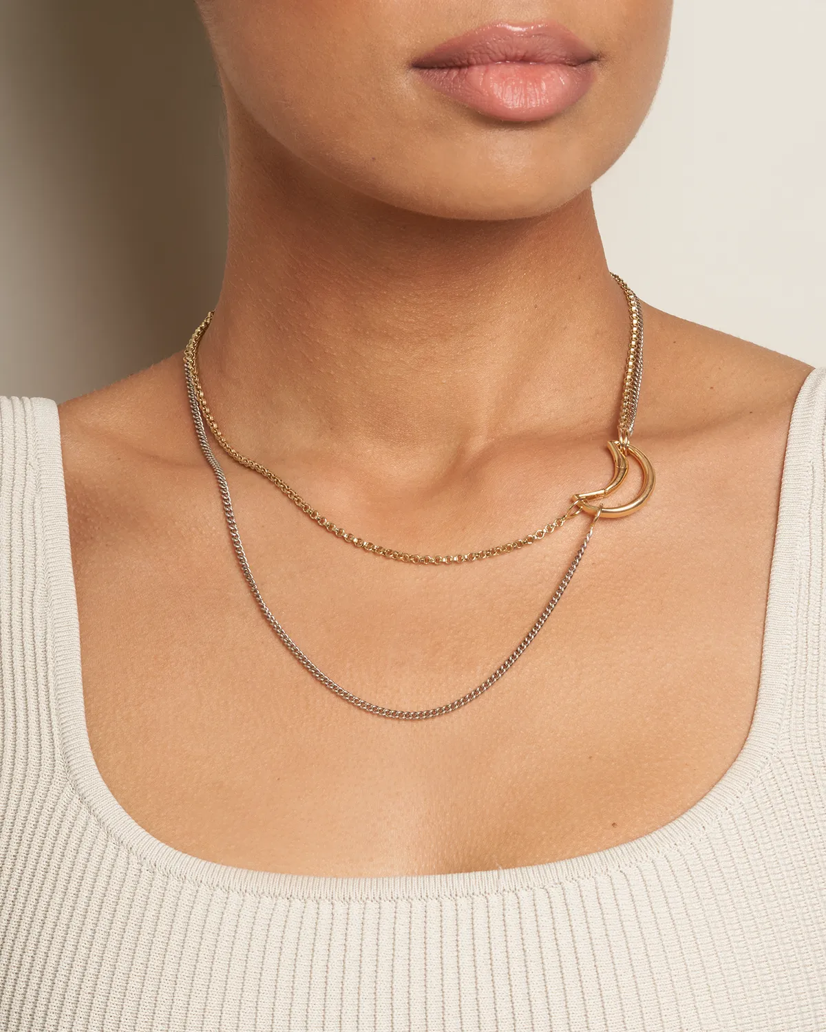 Moonlock in Yellow Gold