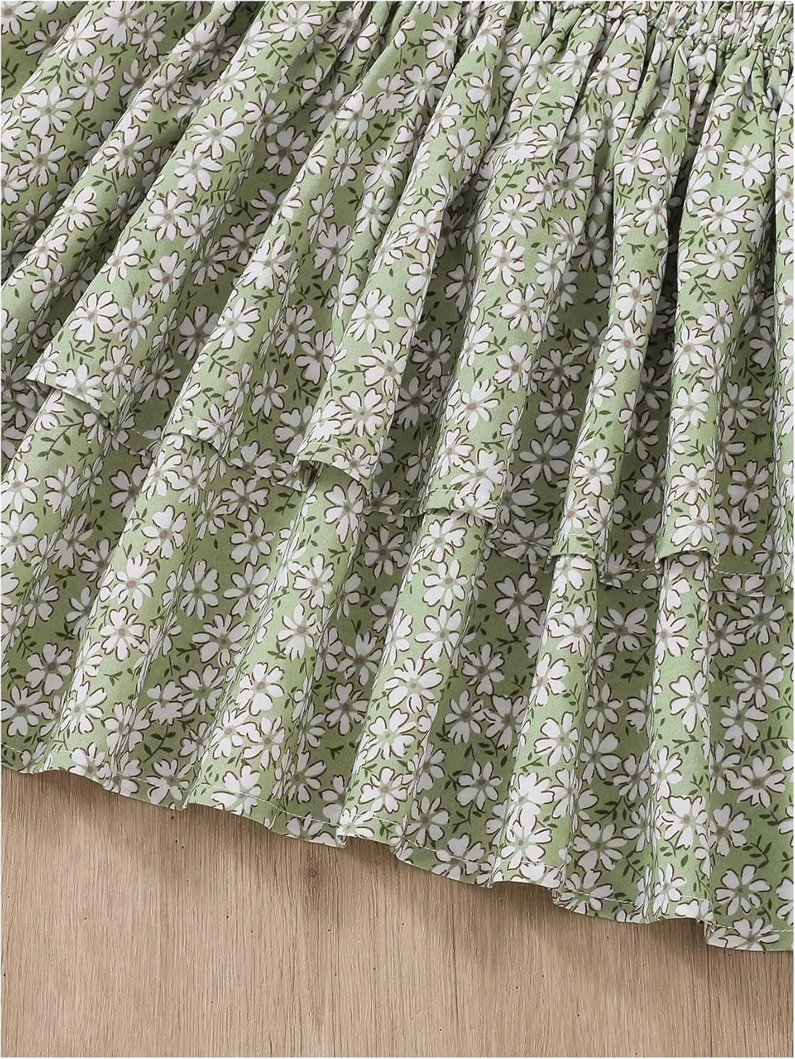 OYOANGLE Girl's 2 Piece Summer Outfits Spaghetti Strap Lace Trim Camisole and Floral Ruffle Layered Skirts Set