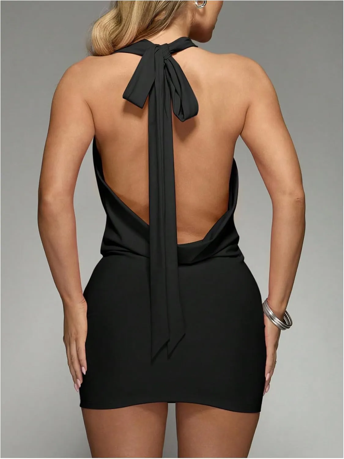 Verdusa Women's Deep V Neck Halter Dress Ruched Draped Backless Sleeveless Bodycon Mini Dresses