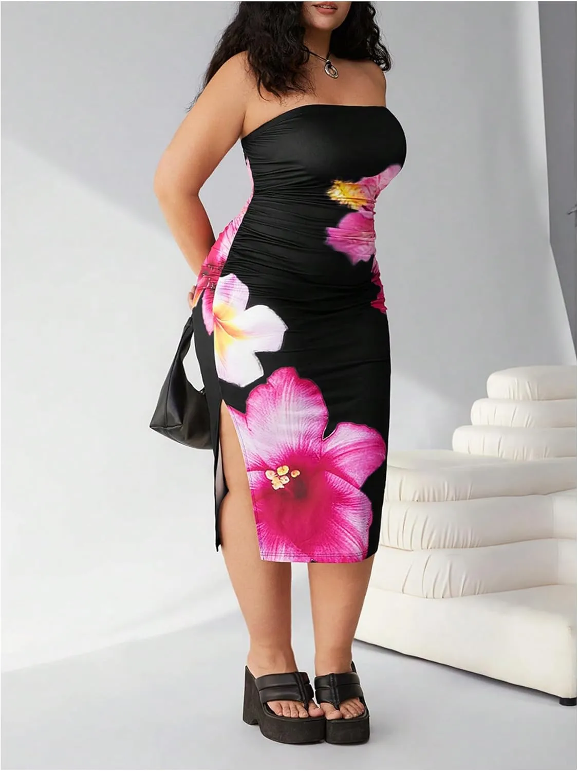 WDIRARA Women's Plus Size Floral Bodycon Midi Dress Ruched Slit Strapless Tube Dresses