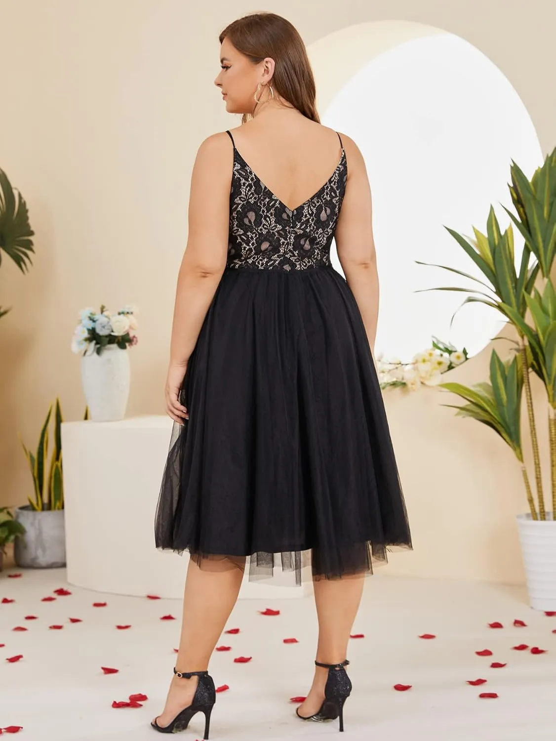 Women Plus Size Floral Lace & Flowy Tulle Tea Length Cocktail Party Dress